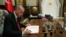 Cumhurbaşkanı Erdoğan sürekli hastalığı bulunan iki hükümlünün cezasını kaldırdı
