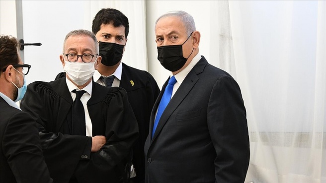 İsrail Başbakanı Netanyahu hakkındaki yolsuzluk davasına seçimden sonra devam edilecek