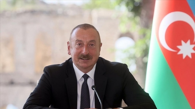 İlham Aliyev, Karabağ-Nantes maçına ilişkin paylaşımda bulundu