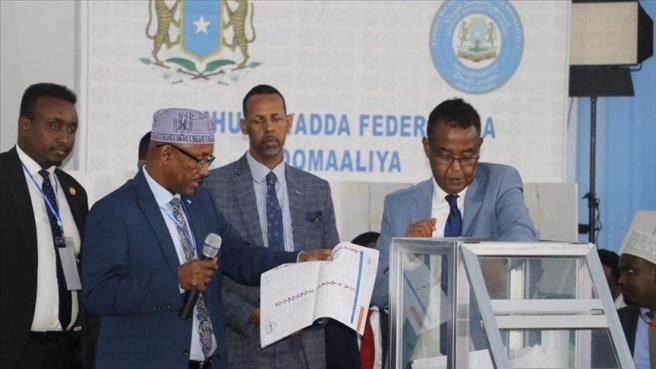 Somali'de cumhurbaşkanlığı seçimi ikinci tura kaldı