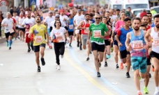 12’nci Uluslararası 5 Ocak Adana Kurtuluş Yarı Maratonu ve Halk Koşusu tamamlandı