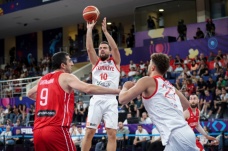 A Milli Erkek Basketbol Takımı, iki uzatmaya giden maçta Gürcistan'a yenildi