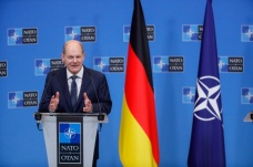 Almanya Başbakanı Scholz, NATO'yu ziyaret etti
