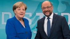 Almanya'da Merkel ile Schulz arasında siyasi düello