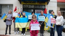 Antalya'da yaşayan Rus ve Ukraynalılardan barış çağrısı