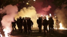 Atina'da polis kurşunuyla ölümün protestosunda 23 gözaltı
