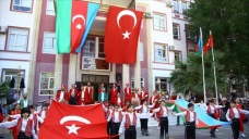 Azerbaycan'da 19 Mayıs Atatürk'ü Anma, Gençlik ve Spor Bayramı kutlandı
