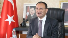 Başbakan Yardımcısı Bozdağ, kurban vekaletini Türk Kızılayı'na verdi