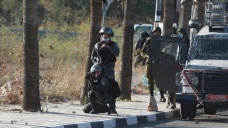 Batı Şeria'da İsrail güçlerinin açtığı ateş sonucu 3 Filistinli yaralandı