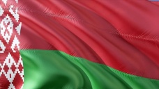 Belarus'ta bomba ihbarıyla indirilen uçaktaki 'aranan gazeteci' gözaltına alındı