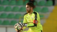 Bursaspor kaleci Harun'un sözleşmesini uzattı