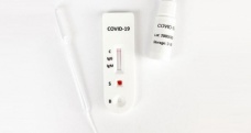 Çekya’da PCR ve antijen testlerinin geçerliliği kaldırılıyor