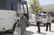Cerablus'ta yetimhaneye bırakılan iki Azerbaycanlı kardeş ülkesine kavuşuyor