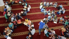 Diyarbakır'da 180 bin çocuk 'Kur'an-ı gönlüne yaz'dı