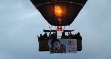 Down Sendromlu çocuklar Kapadokya’da balona bindi