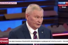 Emekli Rus Albay canlı yayında Rusya’nın Ukrayna’ya saldırılarını eleştirdi