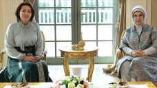 Emine Erdoğan, Kırgızistan Cumhurbaşkanı Sadır Caparov'un eşi Caparova'yı ağırladı