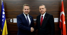 Erdoğan, Bosna Hersek Cumhurbaşkanı İzzetbegoviç ile görüştü