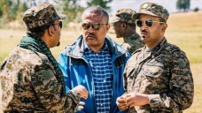 Etiyopya'da isyancılarla mücadele için cepheye giden Başbakan Ahmed görevine döndü