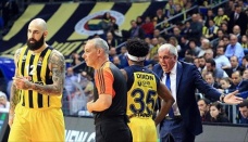 Fenerbahçe, sahasında Olympiakos'u yendi