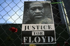 Floyd'un katili eski polis Chauvin’e 22.5 yıl hapis cezası