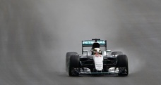 Formula 1 Avusturya Grand Prix’de kazanan Lewis Hamilton oldu