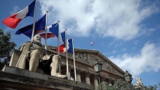 Fransa, AB'den İngiltere'ye karşı hukuki sürecin başlatılmasını isteyecek