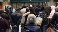 Fransa İngiltere'den yolcuların gelişine izin verecek
