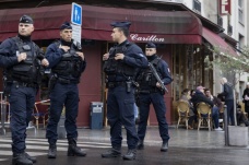 Fransa’da 6 polise ırkçı hakaret ve şiddetten hapis cezası