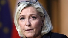 Fransa'da aşırı sağcı Marine Le Pen, 2022'deki cumhurbaşkanlığı seçimine adaylığını açıkla