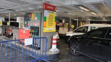 Fransa'da benzin istasyonlarındaki akaryakıt tedarik sıkıntısı devam ediyor