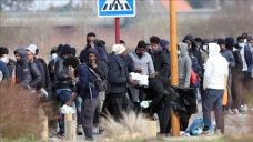 Fransa'nın Calais kentindeki göçmen kampı dağıtıldı