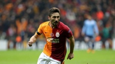 Galatasaraylı futbolcunun eşi hakkında suç duyurusu