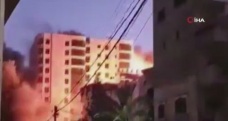 İsrail, Gazze’de 13 katlı binayı vurdu