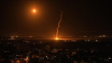 İsrail, Gazze'de Hamas'a ait bir gözetleme noktasını vurdu
