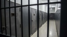 İsrail hapishanelerindeki Filistinli tutuklular açlık grevine başlıyor