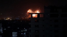 İsrail ordusundan Gazze'de bazı hedeflere hava saldırısı