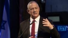 İsrail Savunma Bakanı Gantz: Karşı karşıya olduğumuz en büyük tehdit, İran'ın nükleer silahlanm