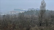 İstanbul'da beklenen kar yağışı Silivri'nin yüksek kesimlerinde başladı