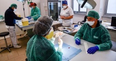 İtalya'da ReiThera isimli Covid-19 aşısının 1. fazı başarıyla tamamlandı