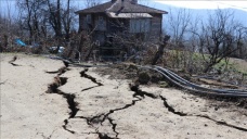 Karabük'te heyelan nedeniyle 17 ev tedbir amaçlı boşaltıldı