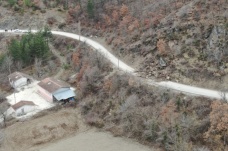 Kastamonu’da heyelan: Köy yolları ulaşıma kapandı