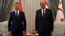 KKTC Cumhurbaşkanı Tatar, Cumhurbaşkanı Yardımcısı Oktay'ı kabul etti