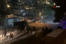 Kudüs’te İsrail güçleri Filistinlilere saldırdı
