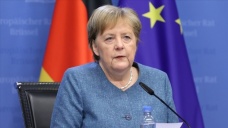 Merkel, Macaristan ve Polonya ile ilgili tartışmada AB’nin bölünmemesi uyarısında bulundu