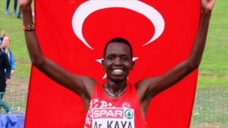 Milli atlet Aras Kaya'nın altın madalyası Türkiye'ye gönderildi