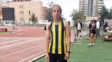 Milli atlet Dilek Koçak, 800 metrede yıldızlar Türkiye rekorunu kırdı