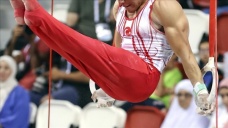 Milli cimnastikçlerden İbrahim Çolak altın, Adem Asil gümüş madalya kazandı