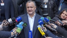Moldova'da yeni cumhurbaşkanı Rus yanlısı Dodon oldu