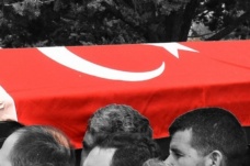 MSB: 'İzmir’de eğitim esnasında yaşanan silah kazası sonucunda 1 asker şehit oldu'